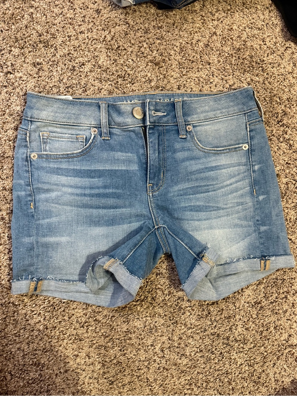 American Eagle Outfitters Light Blue Denim Roll-Cuff Jean Shorts